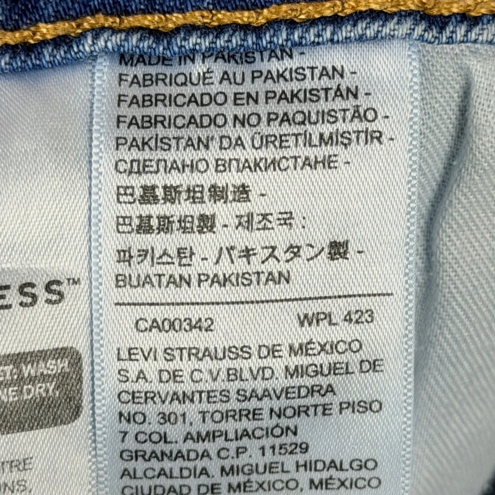 Levi's 505 Men's W36 L30 Regular Fit Straight Leg Blue Light Wash‎ Denim Jeans
